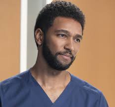 New 'Grey's Anatomy' Season 22 Images and Synopsis Promise the Show's Most  Intense Premiere Yet