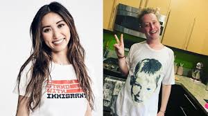 Brenda song and macaulay culkin at catcon at on june 29, 2019 in pasadena, california. Sv2ahpt Gc6 0m