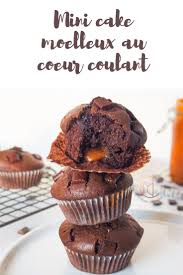 Mini Cake Moelleux Au Cœur Coulant En 2020 Cake Moelleux Gateaux Et Desserts Mini Cake Chocolat