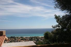 Spiaggia privata con bagnino, ombrellone riservato, lettini prendisole parcheggio coperto riservato dentro al residence. Aktualisiert 2021 Mini Appartamento Costa Rei Sardegna Appartement In Costa Rei Tripadvisor
