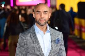 Alex beresford is a british weatherman and television host. I Didn T Want Him To Quit Gmb S Alex Beresford Breaks Silence After Piers Morgan S Shock Resignation Evening Standard