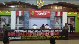 Artikel ini telah dilihat 99.326. Asn Pemkab Jember Nyatakan Mosi Tidak Percaya Terhadap Bupati Jember Faida Surya