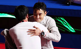 펜싱선수 김준호 나이 94년생 키 182cm 결혼 부인(와이프) 김정환 나이 83년생 키 178cm 부인 오상욱 96년. Q2fnjyh4nvvqsm