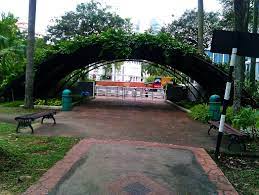 Taman bandaran kelana jaya recreational park, the largest and one of the most well known park in petaling jaya is just across the pedestrian bridge. Taman Bandaran Kelana Jaya Ingress Portal