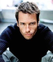 Just Watched La Confidential And Fell In Love With Guy Pearce Australian Actors Guy Pearce Actors