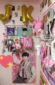 Pin By Veronica Jimenez On Jin Hit Army Room Decor Army Bedroom Army Room