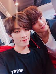 190314 官推更新#WayV #威神V #XiaoJun #肖德俊...