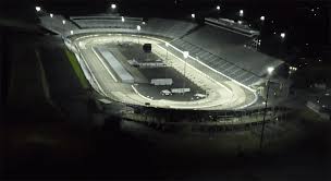 Watch the live video of friday night thunder in the enascar divsion. Lights Camera Action At Martinsville Speedway Nascar En Espanol