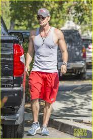 Chad Michael Murray Bares His Muscles in a Tank Top: Photo 3922967 | Chad  Michael Murray, Sarah Roemer Photos | Just Jared: Entertainment News