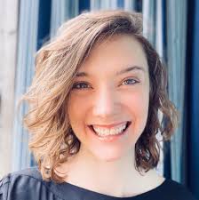 Hannah Ruth's Instagram, Twitter & Facebook