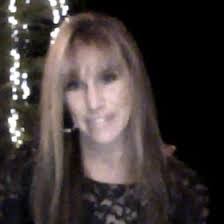 Tracy Appleby's Instagram, Twitter & Facebook