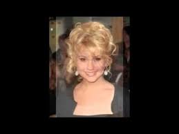 The case in point is this hairstyle with milkmaid braids. Mother Of The Bride Hairstyles Youtube