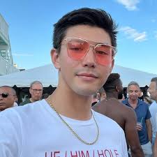 Connor Johnston (@conjohn.nyc) • Instagram photos and videos