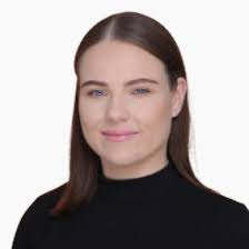 Feeling very grateful to wrap up the year with the Alpha Digital Bold Award  for 2025 🏆 A big thank you to my colleagues for recognising this and  voting for me -