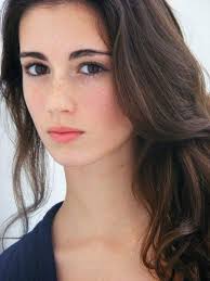 Juliet Cullen's Instagram, Twitter & Facebook