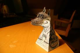 Nasu and takeuchi found the coincidence kinda freaky. Hollow Face Illusion Dragon Without Leaving Your Desk 4 Steps Instructables