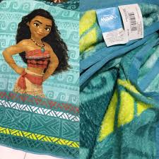 Our wahine strong moana design on a lovely beach towel. Disney Moana Fur Blanket Babies Kids Baby Nursery Kids Furniture Children S Beds On Carousell