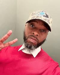 Mike Hemphill's Instagram, Twitter & Facebook