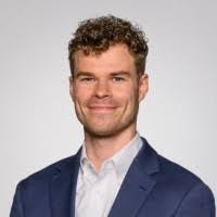 Alex Arnold's Instagram, Twitter & Facebook