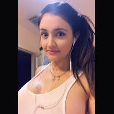 Tess Wright (TessArielWright@)