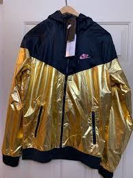 Black And Gold Nike Clothes Nike Sportswear Windrunner Jacket 924515 707 Black Metallic Gold Mens Size Small Fashion Clothing Shoes Accessories Mensc Windrunner Jacket Nike Gold Nike