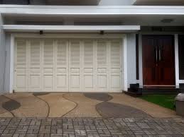 Model pintu garasi rumah minimalis tipe 3. 18 Ide Pintu Garasi Pintu Garasi Garasi Pintu