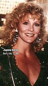 Georgia Kerns's Instagram, Twitter & Facebook