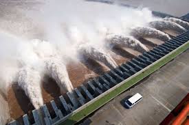 Este cea mai mare centrală hidroelectrică din lume, cu o capacitate totală de 22.500 mw. Galerie Foto Cum AratÄƒ Cel Mai Mare Baraj Din Lume