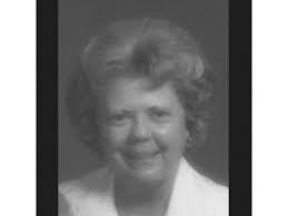 Karen Kepner's Instagram, Twitter & Facebook