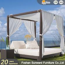 Want the protection of a patio swing with the freedom of a freestanding design? Modern Chinese Customized Outdoor Garden Hotel Home Resort Villa Project Balcony Leisure Aluminum Pe Wicker Furniture Sofa Daybed With Canopy China Outdoor Daybed Wicker Daybed Made In China Com