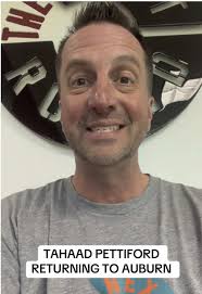 Tahaad Pettiford Returns to Auburn for Sophomore Season