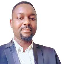 🚨 Rapper Booba turns