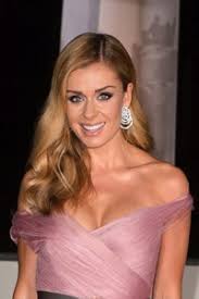 Your hairstyle can work in your favour too. Super Slimming Hairstyles Woman Magazine