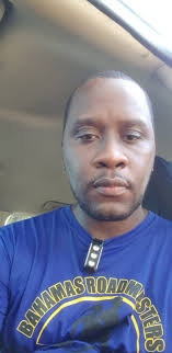 ROTARIAN DARREN BAIN SUCCESSFULLY COMPLETES ROAD TO PEACE BAHAMAS 5K RUN  Rotary Club of Nassau congratulates its member Darren Bain for  participating and successfully completing Rotary Road to Peace Bahamas 5K  Peace