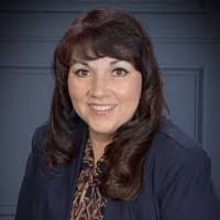 Diana Tapia's Instagram, Twitter & Facebook