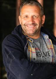 What are the top 6 acting headshots from the 13 options?