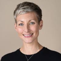 Heidi Blake's Instagram, Twitter & Facebook