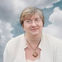 Carolyn Knipp's Instagram, Twitter & Facebook