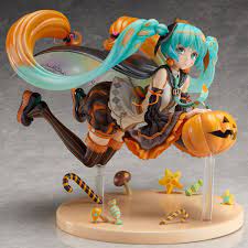 Pin By Christina Sparky On Accessories Anime Figures Anime Figurines Miku Figure