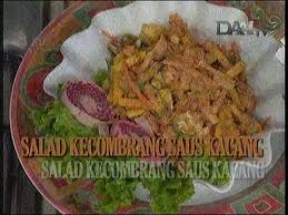 Salad nasi ini dibuat dengan sayuran segar dan kacang hitam cincang yang murah hati. Resep Masakan Salad Kecombrang Saus Kacang Youtube