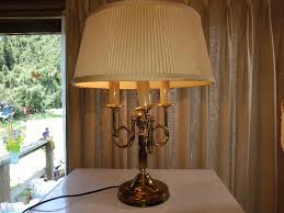 Ul advisory services offer the knowledge and resources that you can use to: Underwriters Laboratories Portable Lamp Issue No 88 2720 E 47936 Taylors Falls River Valley Farm Estate Auction Over 30 Years Of Collecting Must See K Bid
