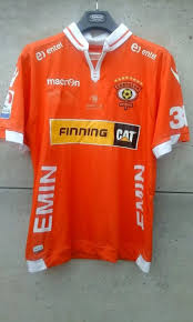 It was contested by uruguayan club peñarol and chilean club cobreloa.the first leg of the tie was played on 26 november at estadio centenario (used by peñarol as its home venue by then) with the second leg played on 30 november at estadio nacional in santiago. Cobreloa Home Football Shirt 2015 2016 Sponsored By Cat