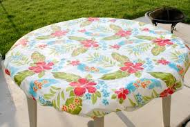 For this tutorial we used a 6' rectangular table, 17ft. Outdoor Tablecloth Hack Make And Takes