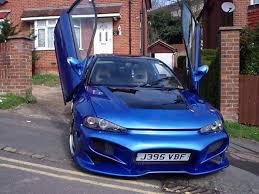 Custom Honda Civic Vti Souped Up Car Destined For Street Racing Honda Civic Honda Street Racing