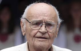 Srdce diváků si václav vorlíček získal parodií na komiksové seriály kdo chce zabít jessii?, v níž zazářila talentovaná dana medřická, krásná olga schoberová a vynikající jiří sovák. Smrt Filmoveho Genia Zdrtila Cesko Reziser Vaclav Vorlicek Odesel V 88 Letech Ahaonline Cz