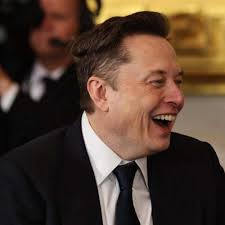 Elon Musk se torna a 1ª pessoa a acumular fortuna de US$ 500 bilhões