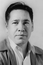 Aaron Dry's Instagram, Twitter & Facebook