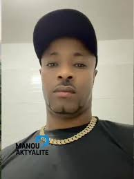 Medam jeff kanaran yo kap joure Leta,yap fè lwanj pou jeff pou simityè  kanaran