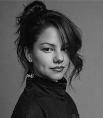 Daniel Collar, 3370 Pine Ridge Rd, Naples, FL 34109, US