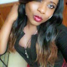 Dede Kelly's Instagram, Twitter & Facebook